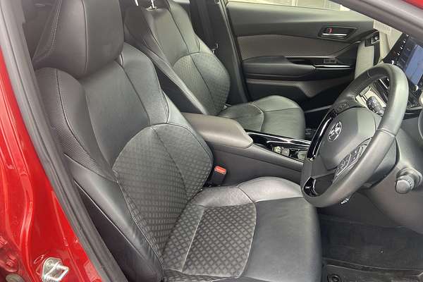 2022 Toyota C-HR Koba NGX50R