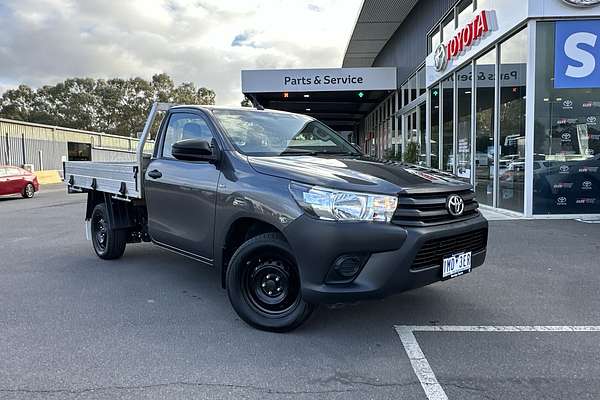 2017 Toyota Hilux Workmate TGN121R Rear Wheel Drive