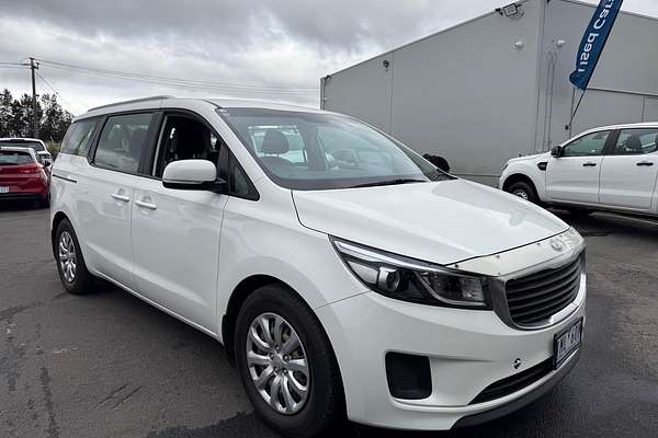 2017 Kia Carnival S YP
