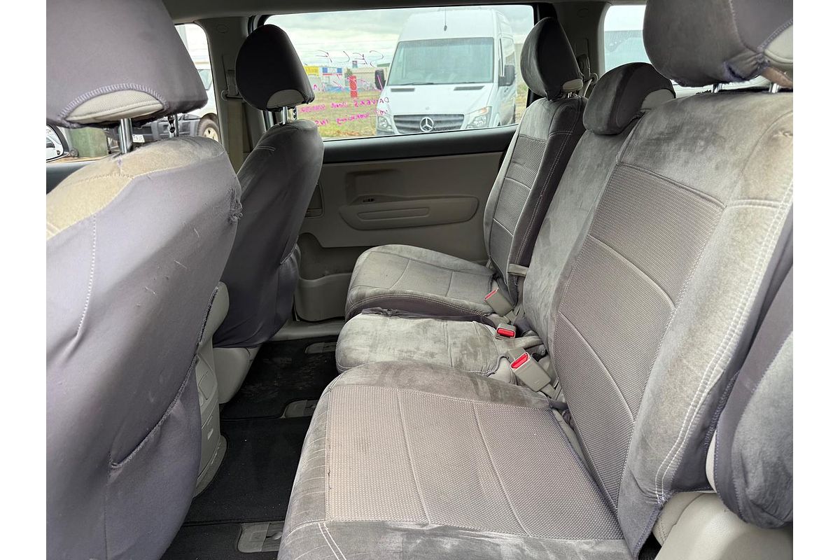 2017 Kia Carnival S YP