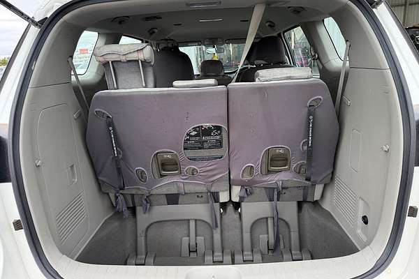 2017 Kia Carnival S YP