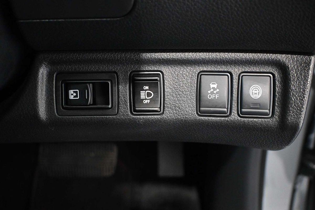 2023 Nissan Navara PRO-4X Warrior D23 4X4