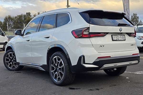 2023 BMW X1 xDrive20i U11