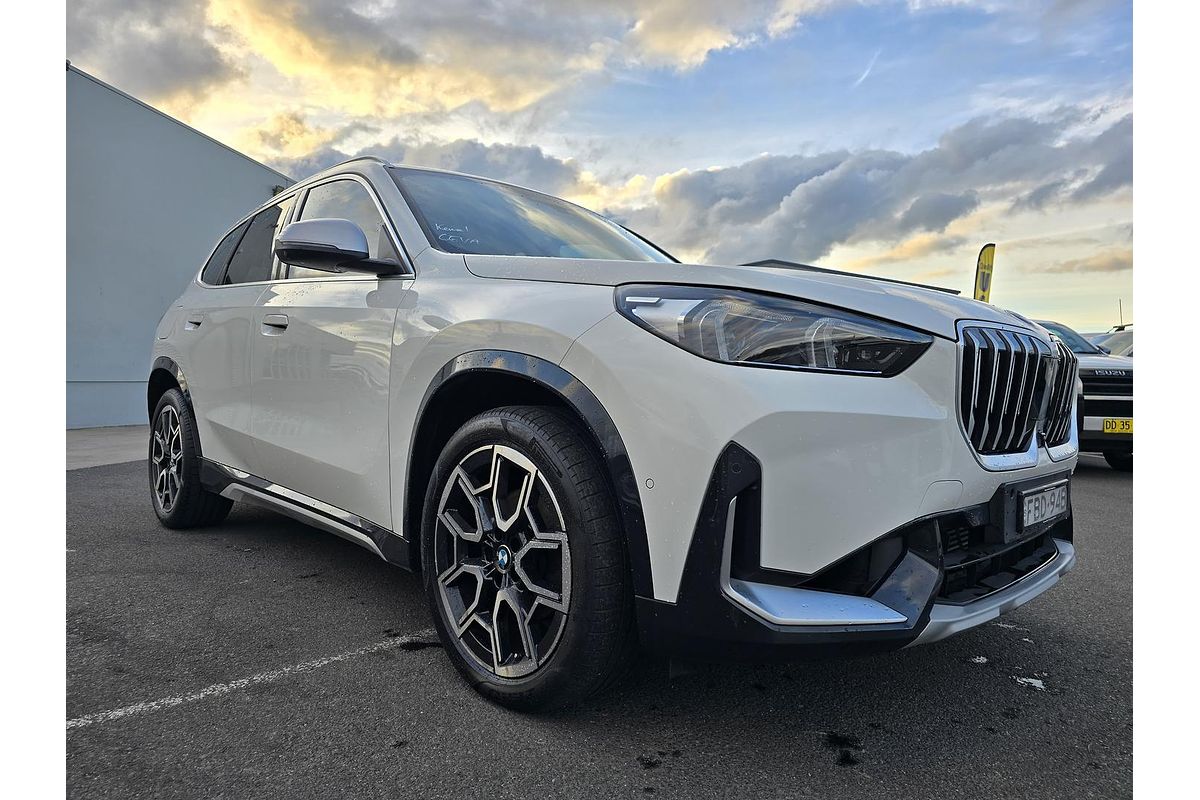 2023 BMW X1 xDrive20i U11