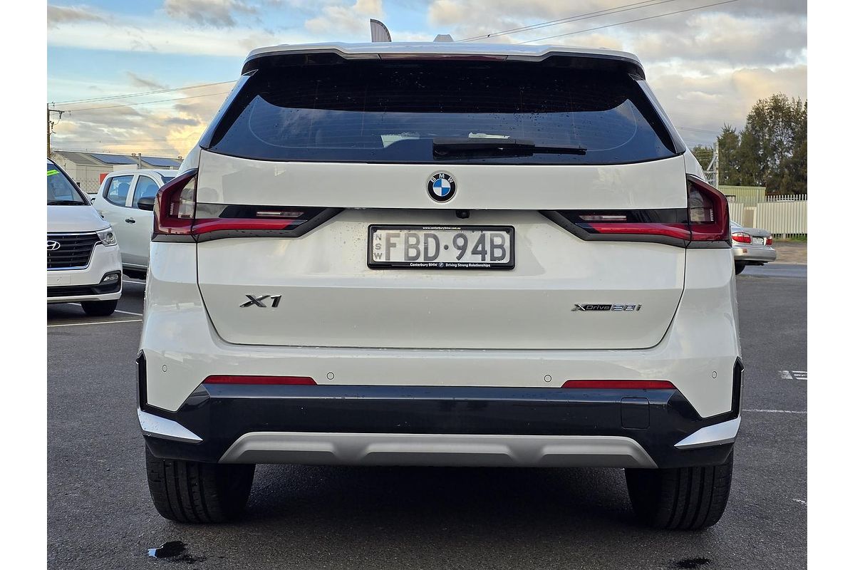 2023 BMW X1 xDrive20i U11