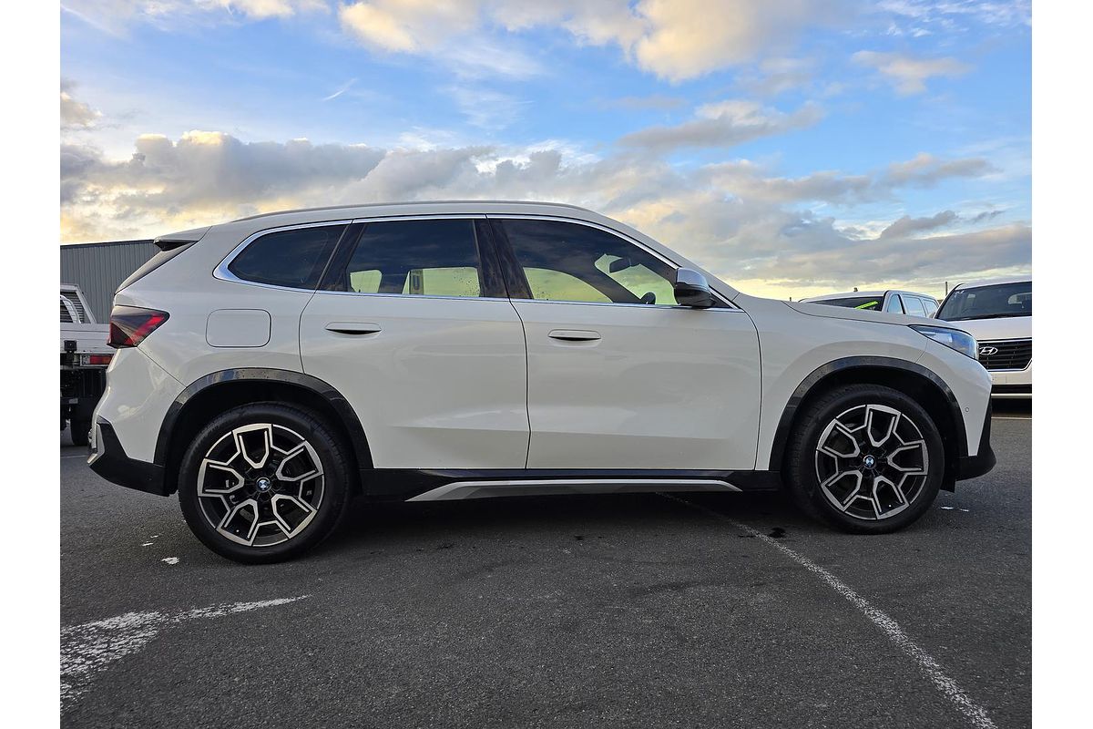 2023 BMW X1 xDrive20i U11