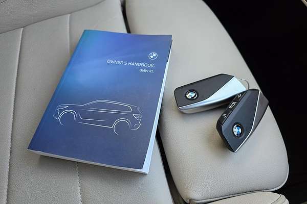 2023 BMW X1 xDrive20i U11