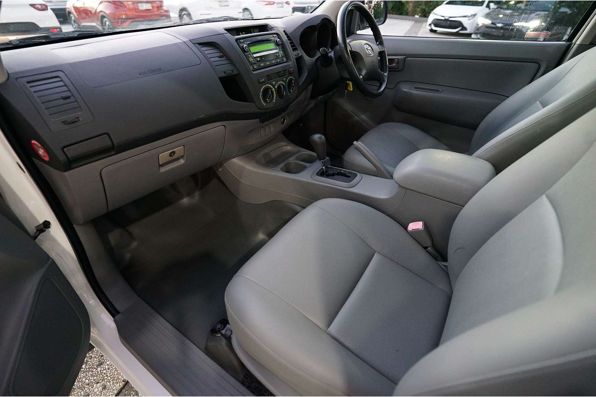 2010 Toyota Hilux 4x2 Hilux 4x2 Workmate 2.7L Petrol Automatic Single Cab C/C