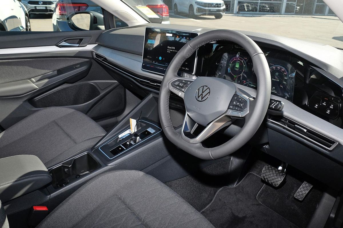 2025 Volkswagen Golf 110TSI Life 8.5