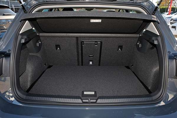 2025 Volkswagen Golf 110TSI Life 8.5