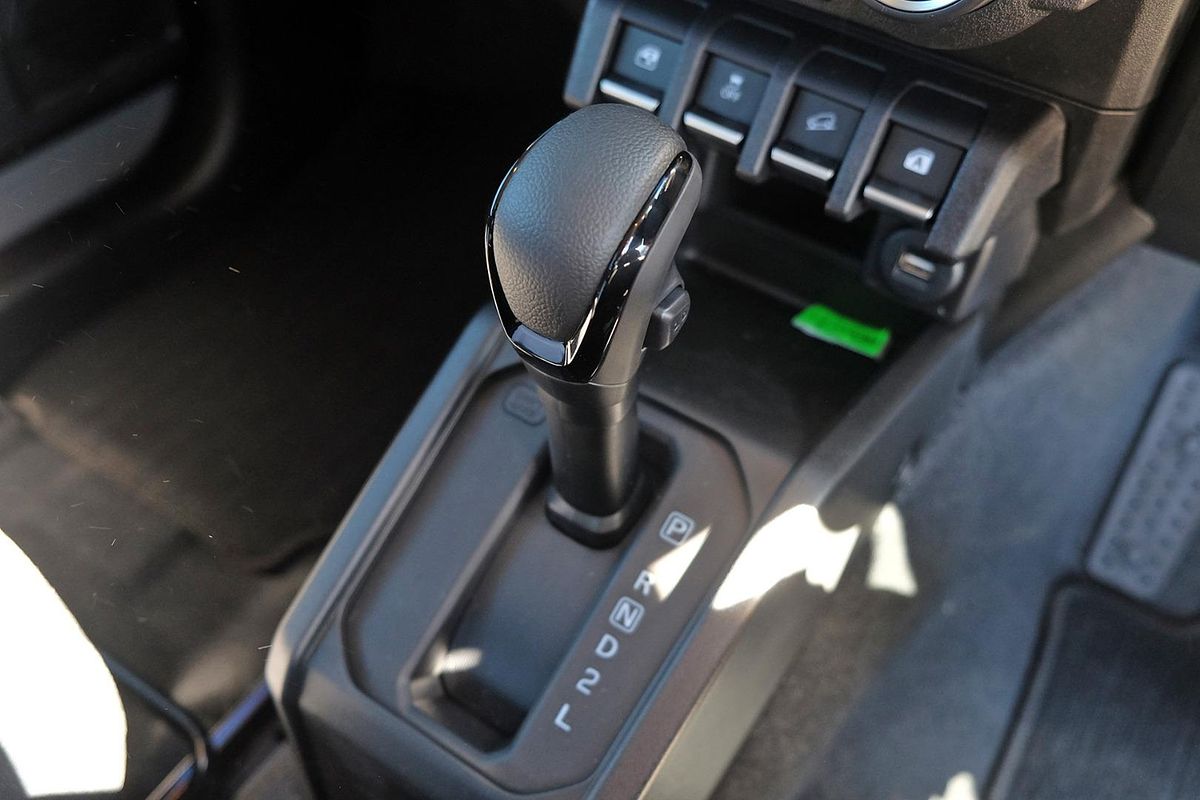 2024 Suzuki Jimny GLX GJ