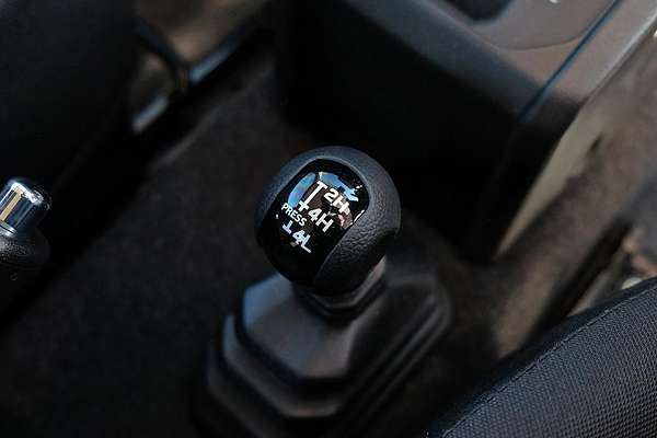 2024 Suzuki Jimny GLX GJ