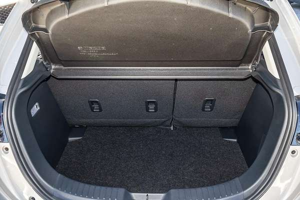 2025 Mazda 2 G15 Evolve DJ Series