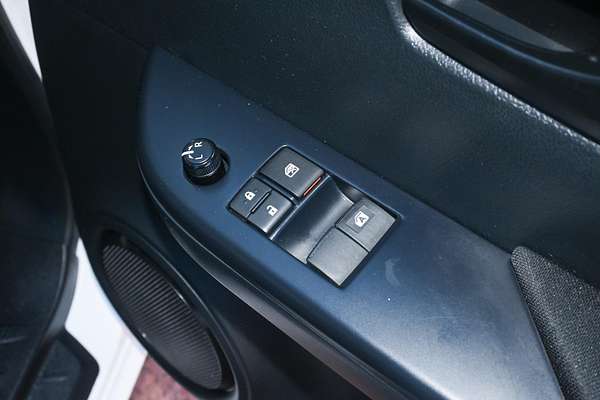 2024 Toyota Hilux Workmate TGN121R Rear Wheel Drive