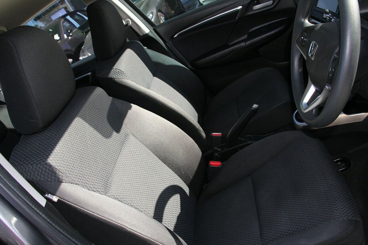 2019 Honda Jazz VTi GF