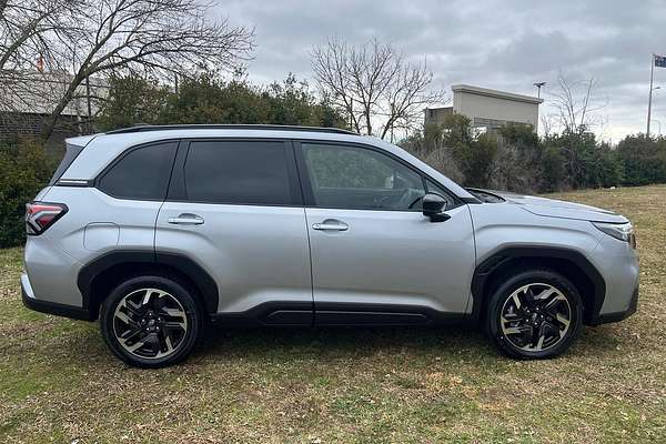 2025 Subaru Forester Touring S6