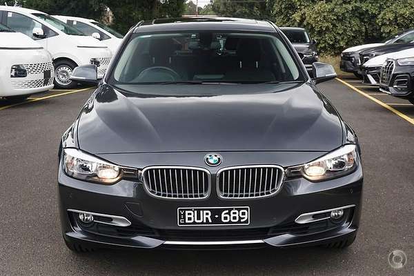 2013 BMW 3 Series 328i Modern Line F30