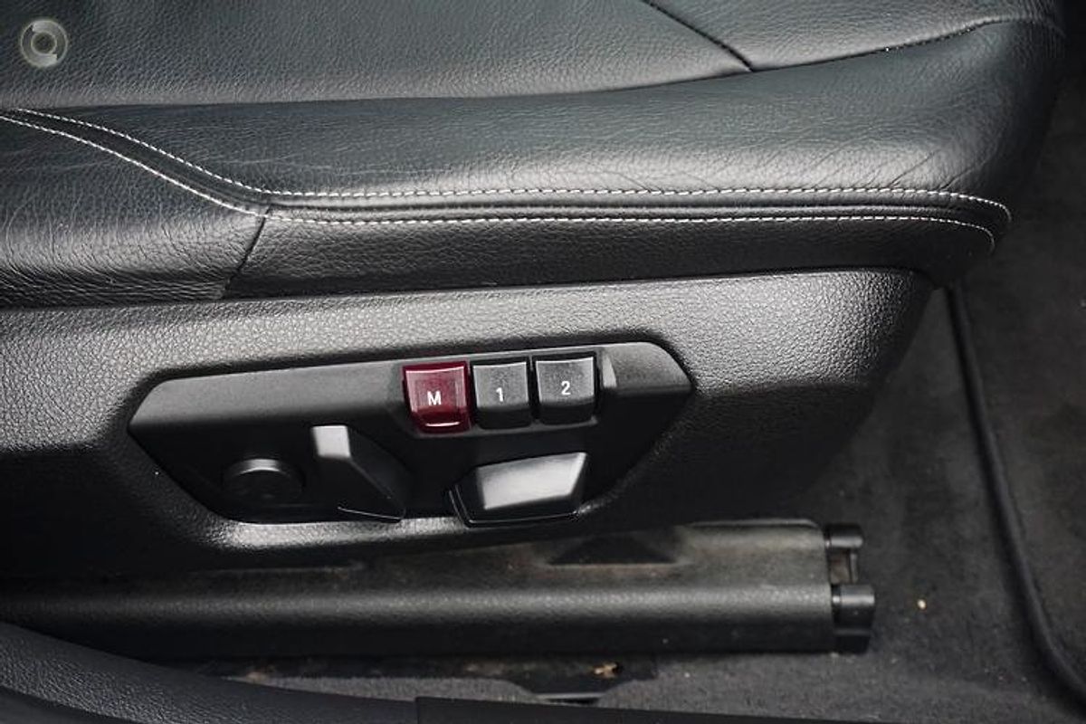 2013 BMW 3 Series 328i Modern Line F30