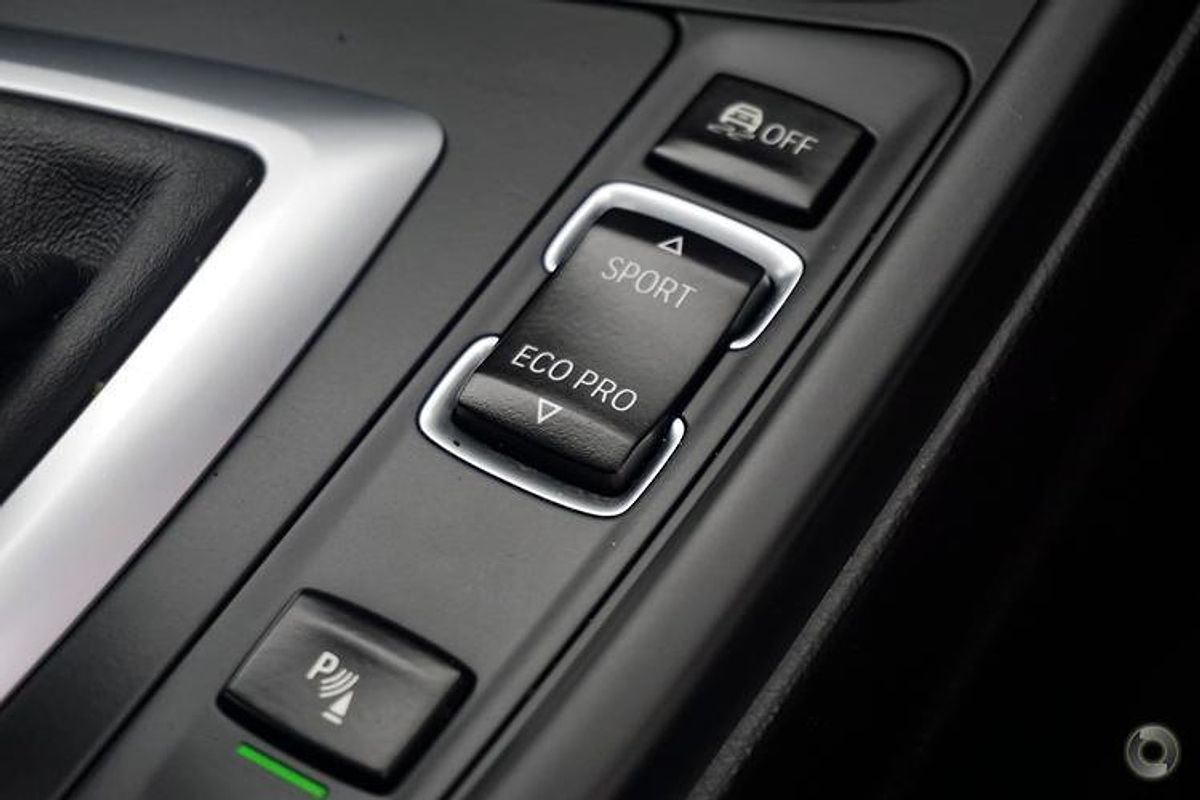 2013 BMW 3 Series 328i Modern Line F30