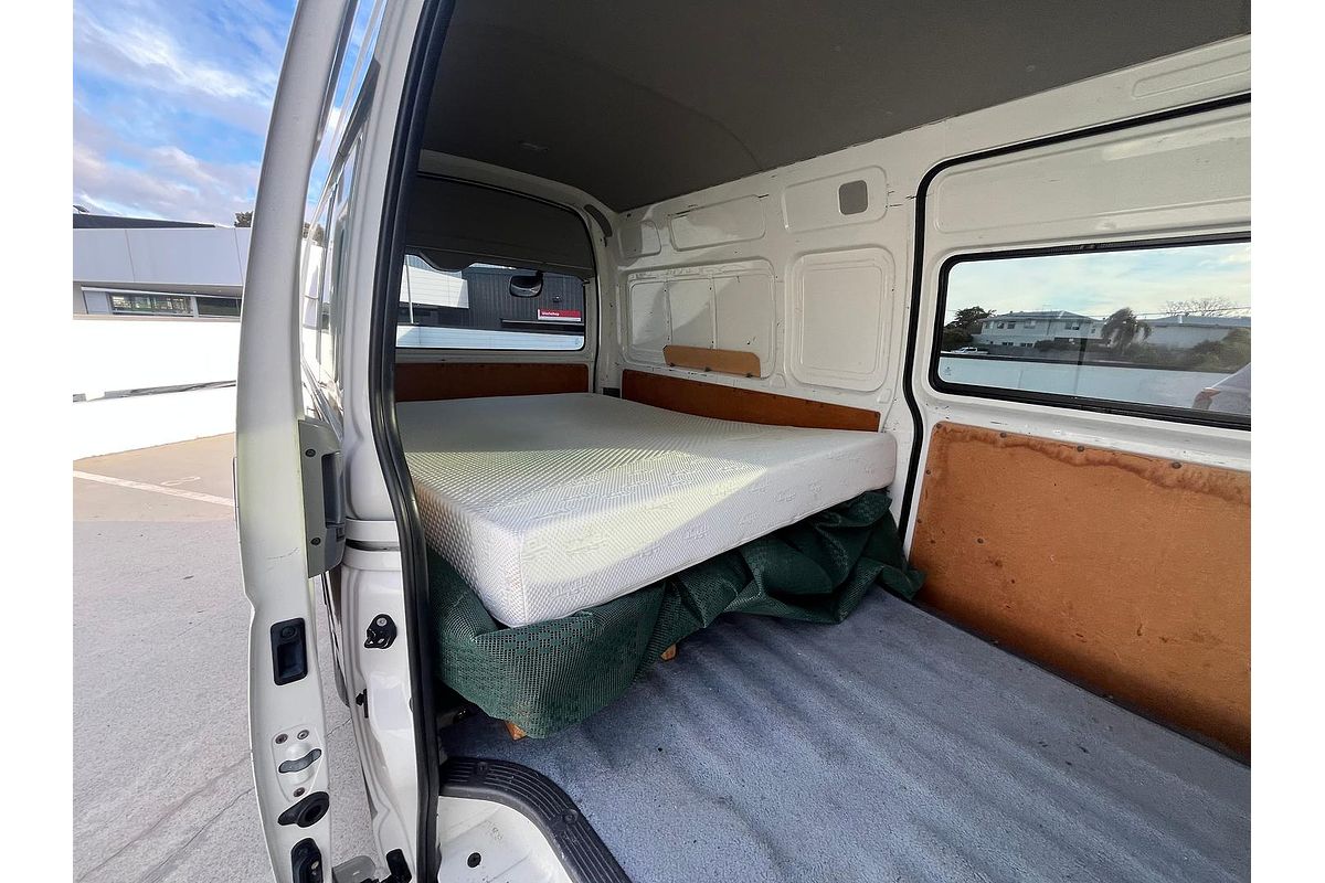 2007 Toyota Hiace TRH221R