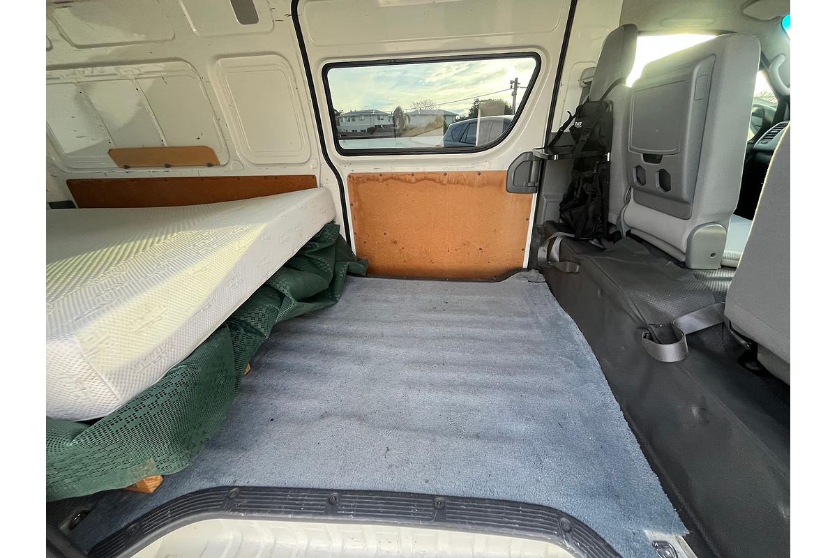 2007 Toyota Hiace TRH221R