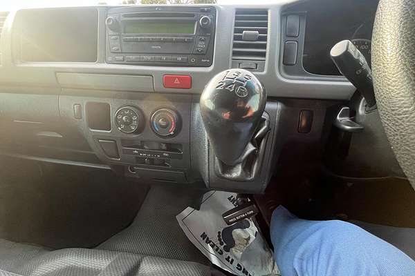 2007 Toyota Hiace TRH221R