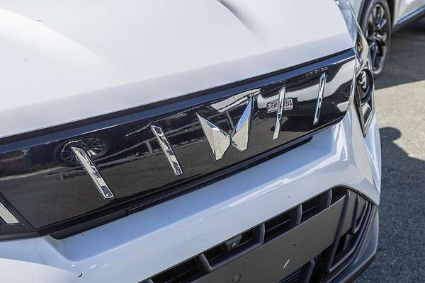 2025 Mahindra XUV3XO AX5L