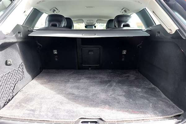 2021 Volvo XC60 B5 Inscription