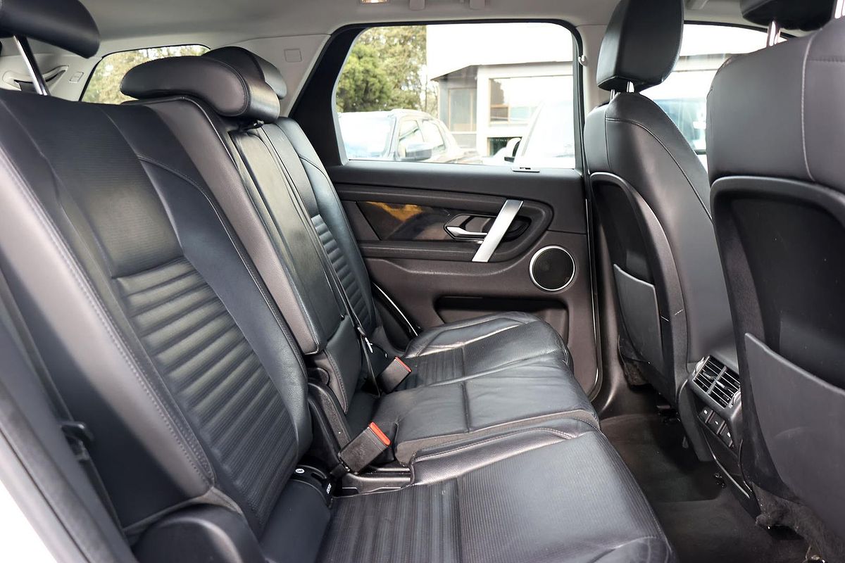 2019 Land Rover Discovery Sport P200 S L550