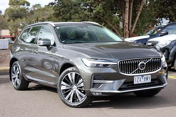 2021 Volvo XC60 B5 Inscription