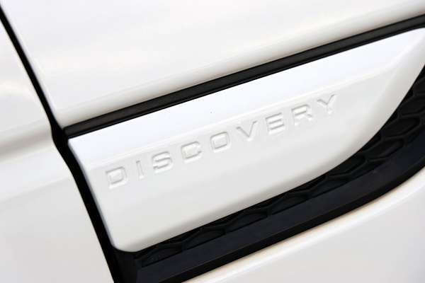 2019 Land Rover Discovery Sport P200 S L550