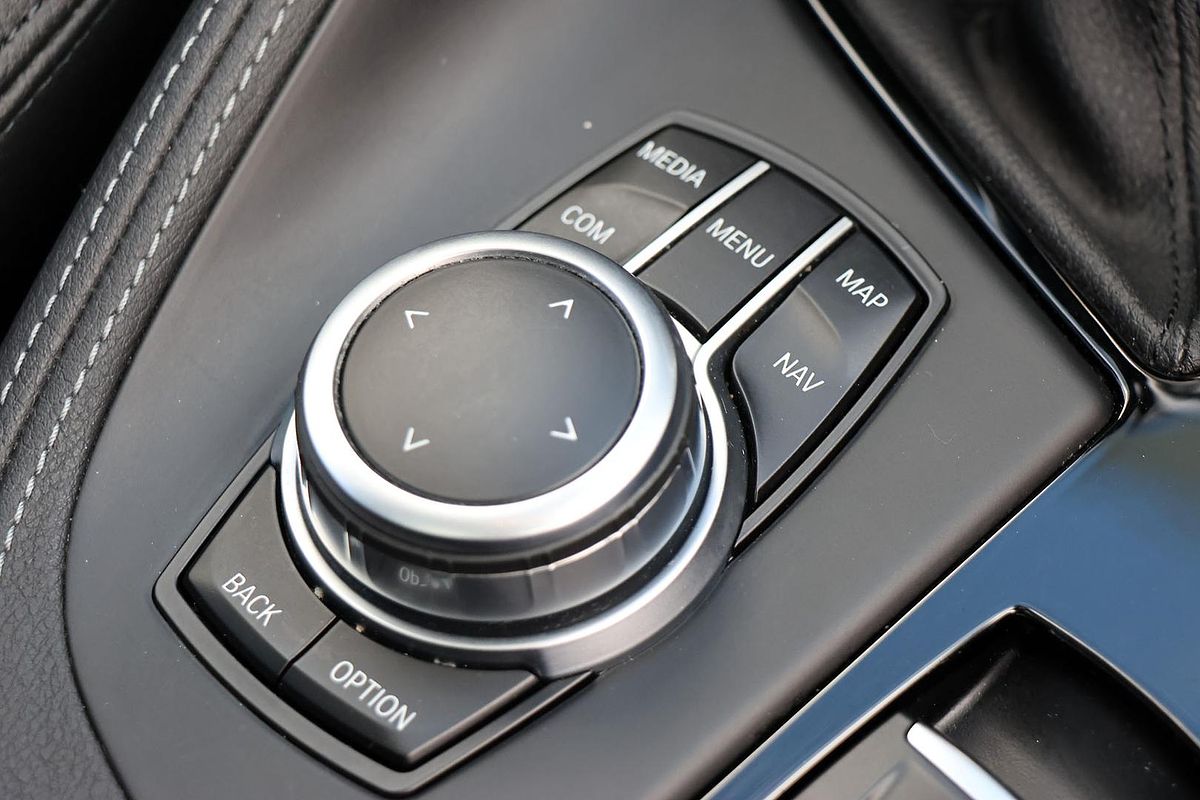 2021 BMW X1 sDrive20i F48 LCI