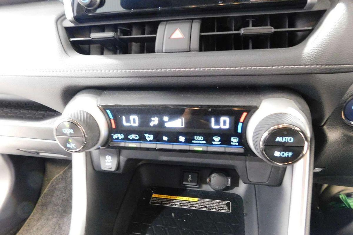 2020 Toyota RAV4 GXL AXAH52R
