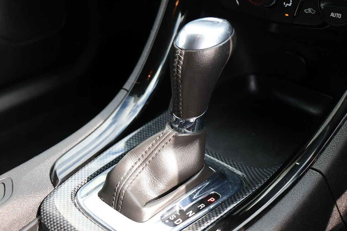 2016 Holden Commodore SV6 Black VF Series II