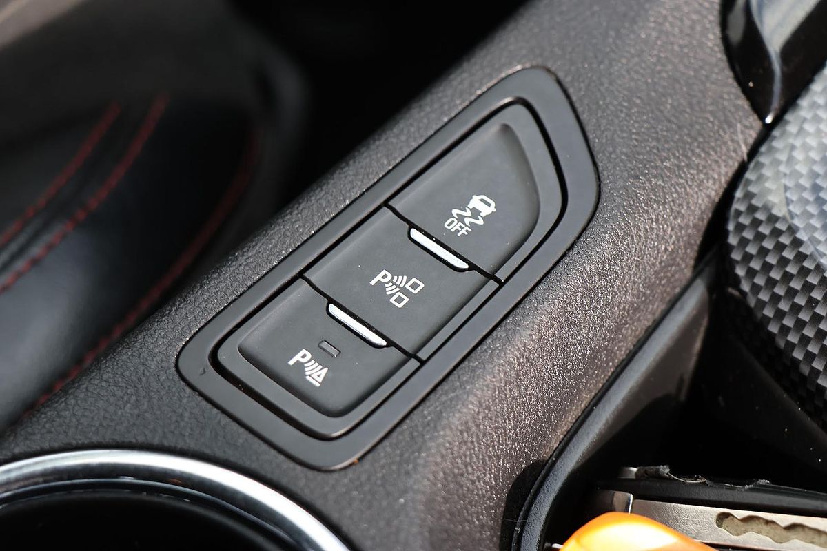 2016 Holden Commodore SV6 Black VF Series II