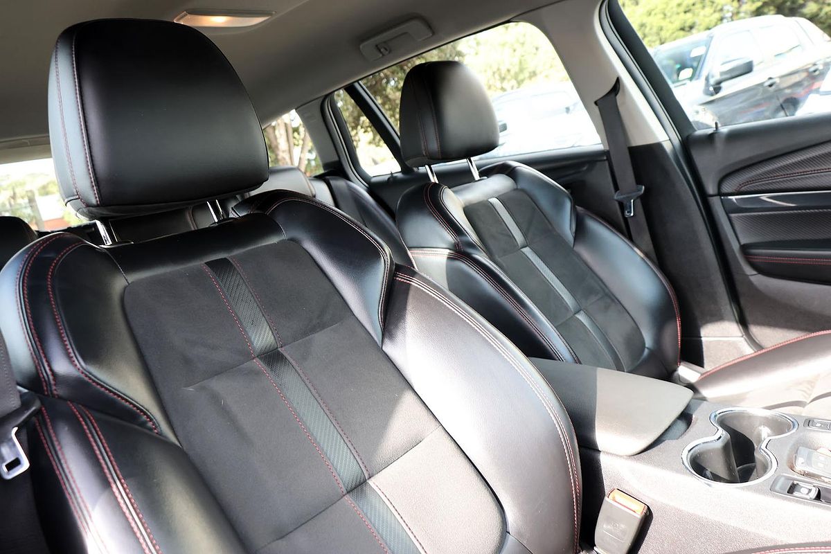 2016 Holden Commodore SV6 Black VF Series II