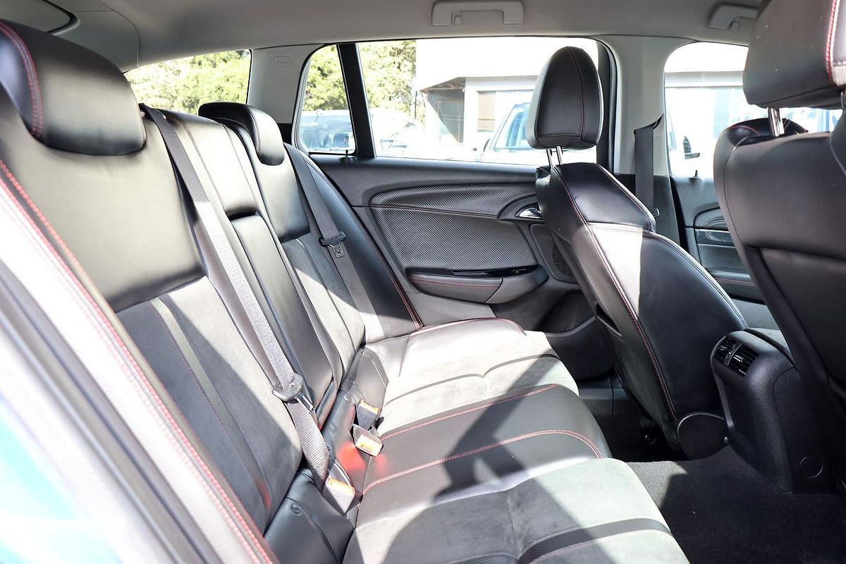 2016 Holden Commodore SV6 Black VF Series II