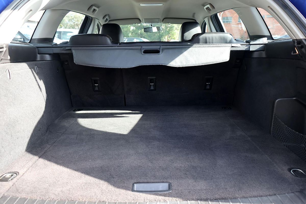 2016 Holden Commodore SV6 Black VF Series II