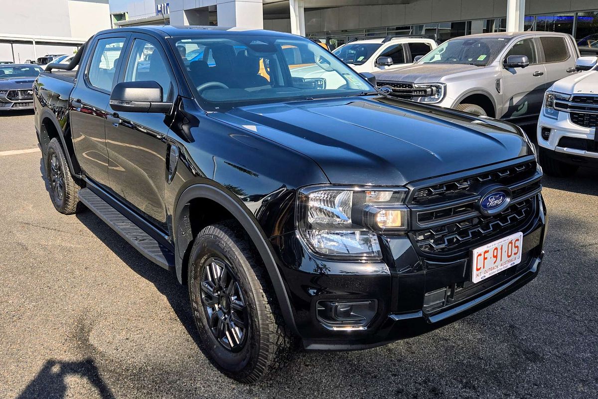 2024 Ford Ranger Black Edition  4X4 2.0L