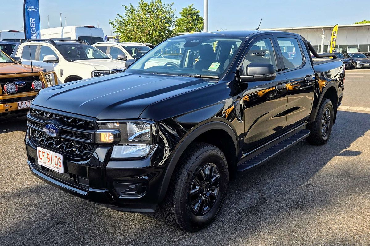 2024 Ford Ranger Black Edition  4X4 2.0L