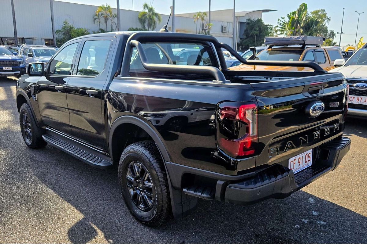 2024 Ford Ranger Black Edition  4X4 2.0L