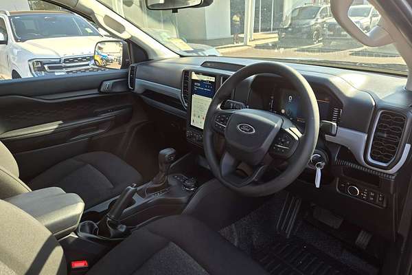 2024 Ford Ranger Black Edition  4X4 2.0L