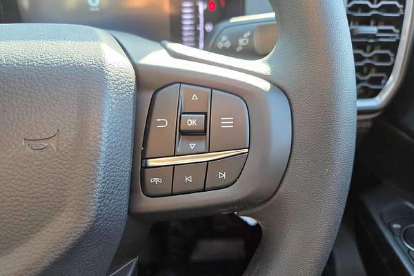 2024 Ford Ranger Black Edition  4X4 2.0L