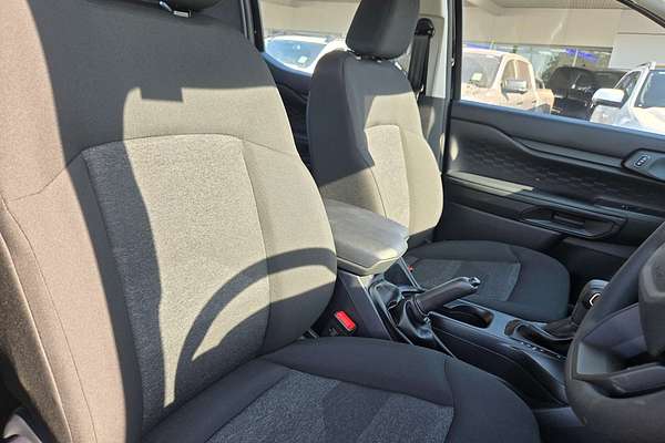 2024 Ford Ranger Black Edition  4X4 2.0L