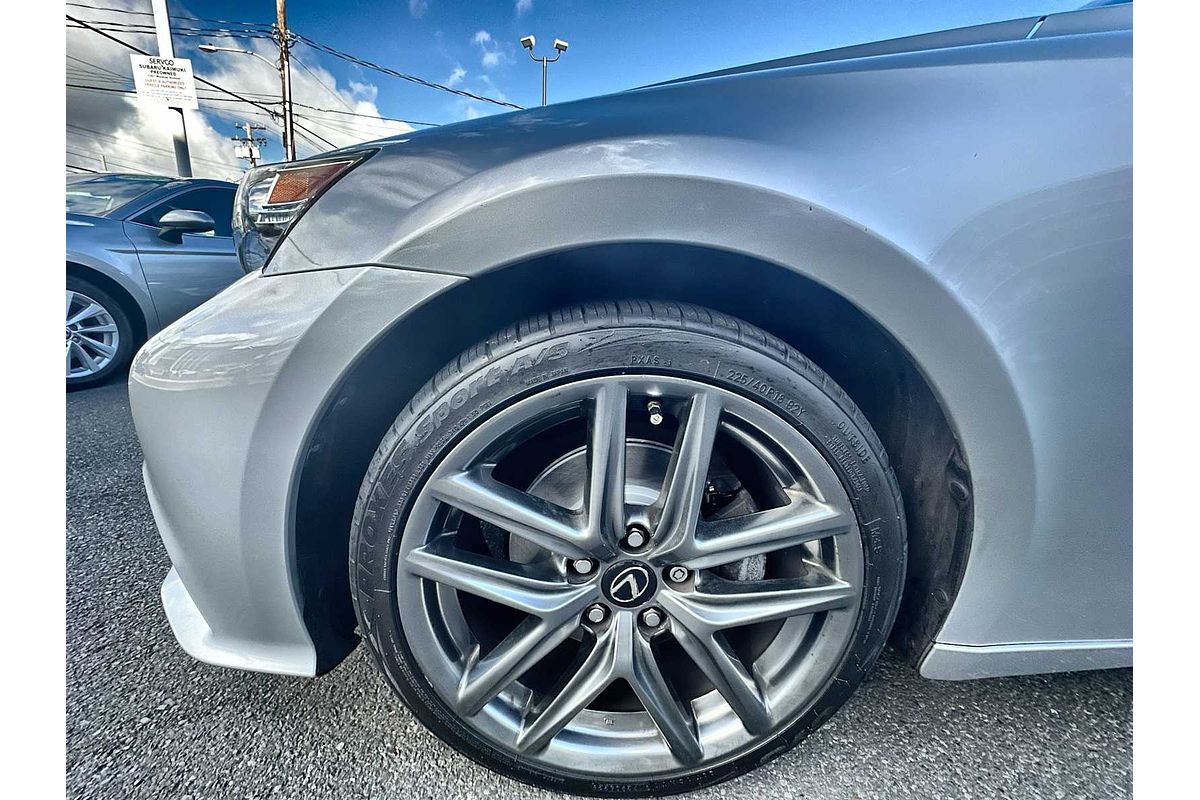 2014 Lexus IS