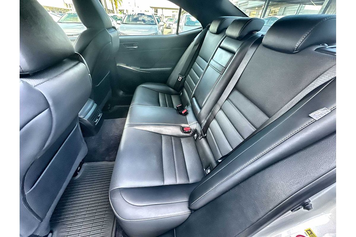 2014 Lexus IS