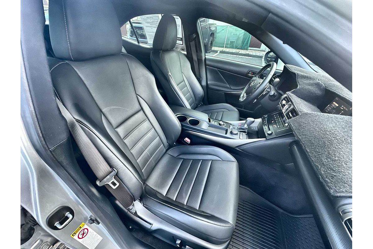 2014 Lexus IS