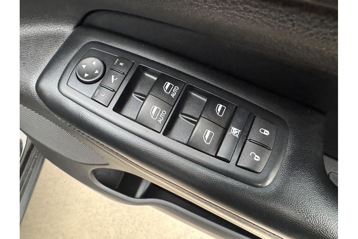 2016 Jeep Grand Cherokee Laredo WK