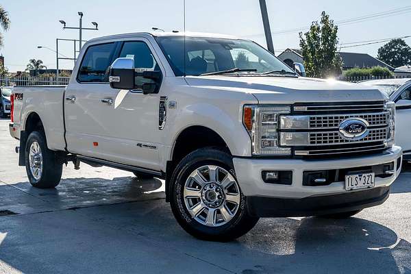 2017 Ford F350 Platinum 4X4