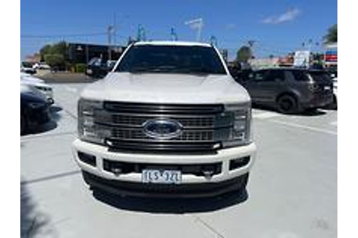 2017 Ford F350 Platinum 4X4